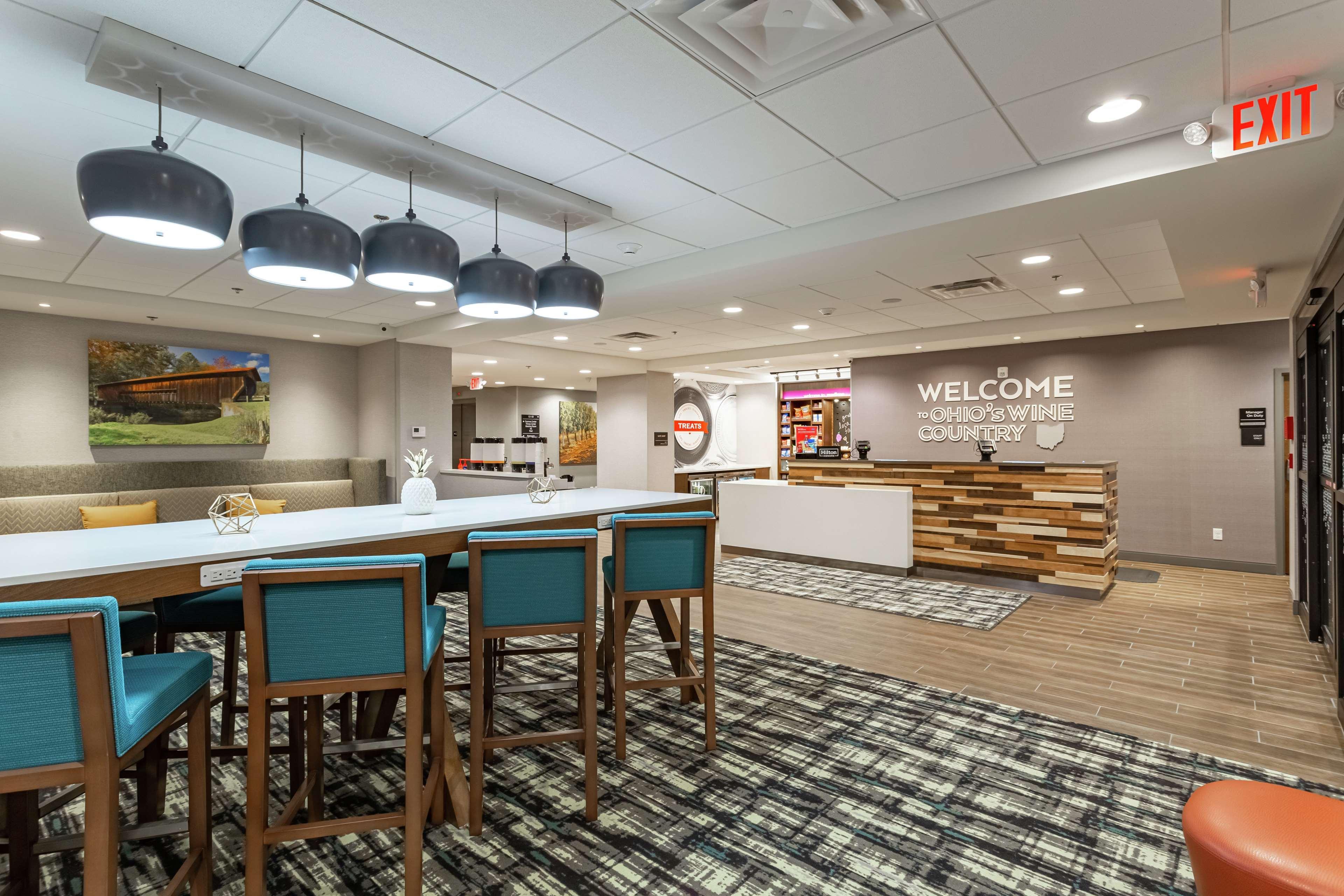 Hampton Inn Madison, Oh Екстер'єр фото