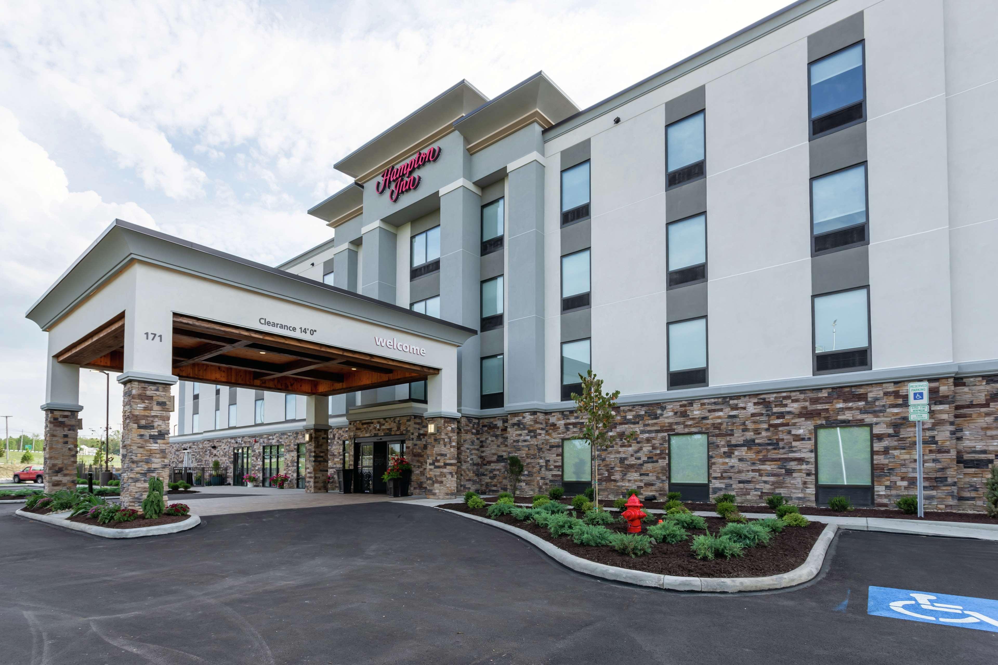 Hampton Inn Madison, Oh Екстер'єр фото