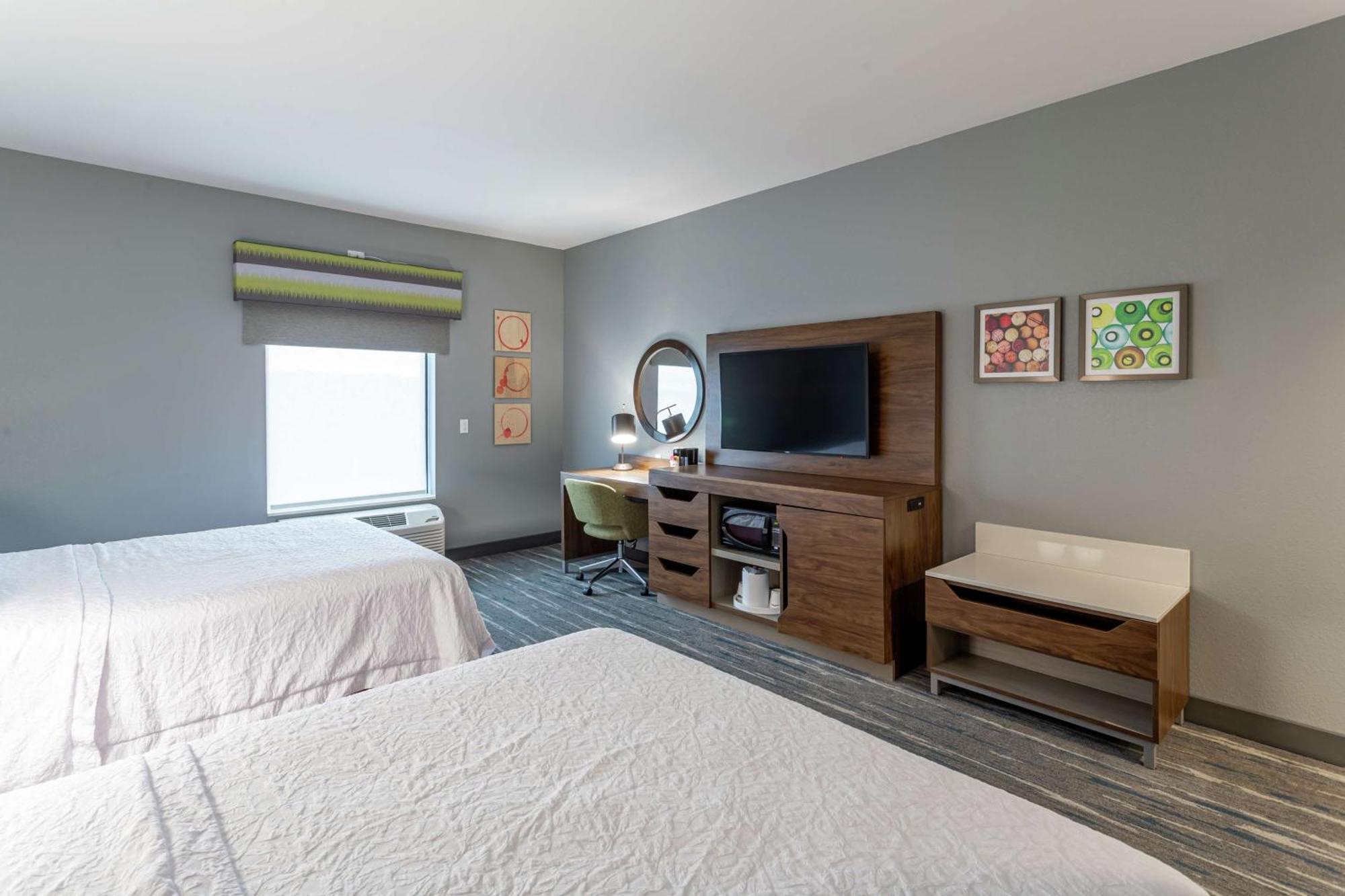 Hampton Inn Madison, Oh Екстер'єр фото