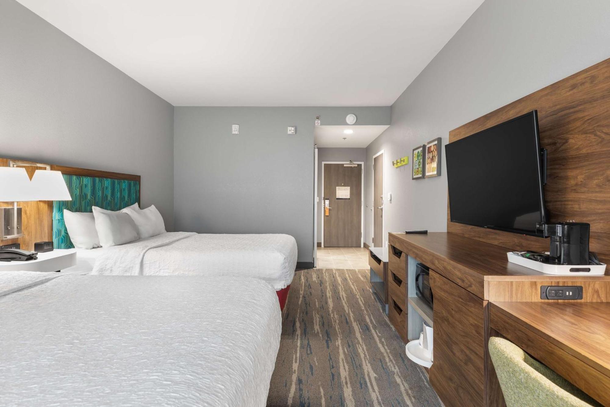 Hampton Inn Madison, Oh Екстер'єр фото