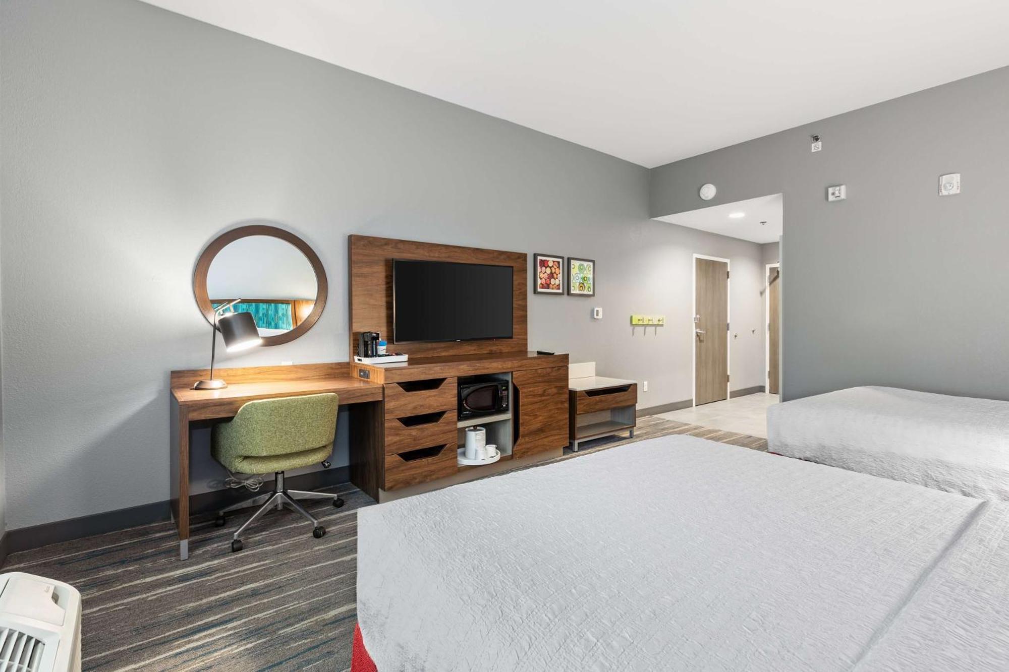 Hampton Inn Madison, Oh Екстер'єр фото